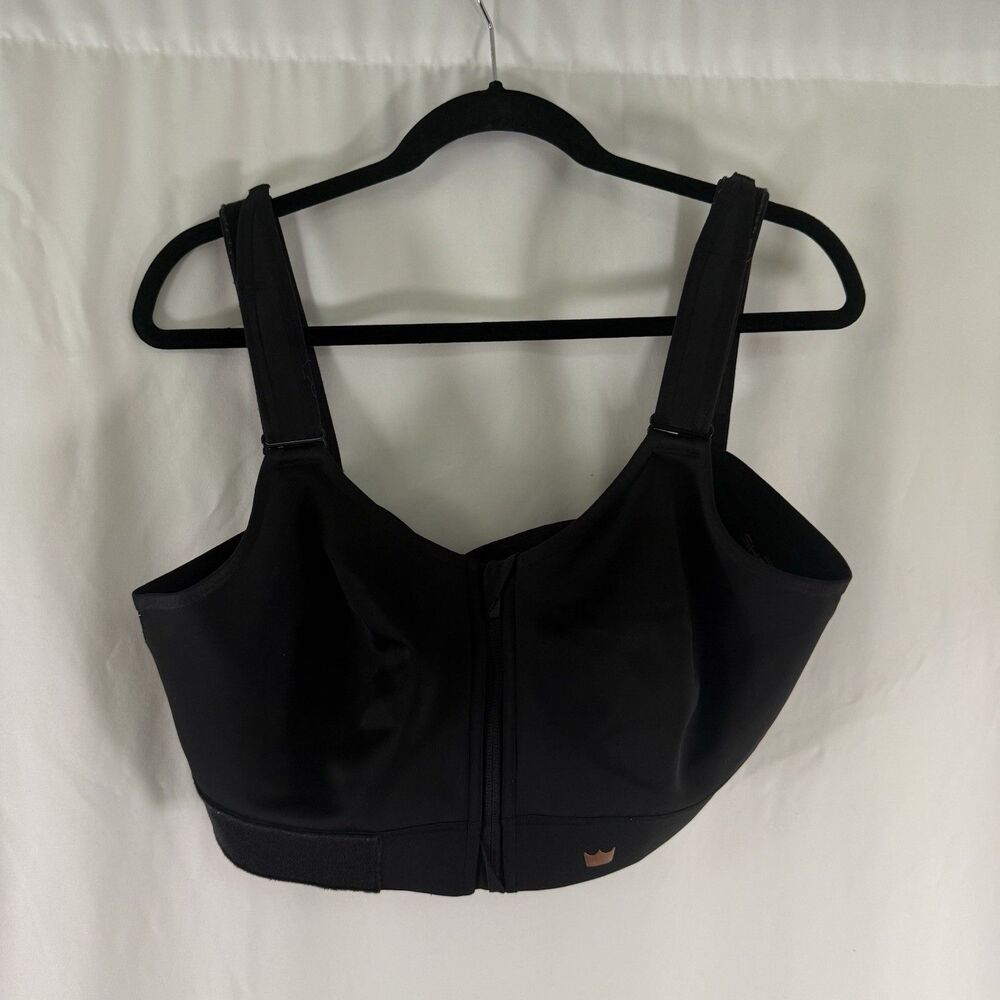 SheFit Sports Bra Women's 2Luxe Black Center Zip Adjustable Moisture Wicking
